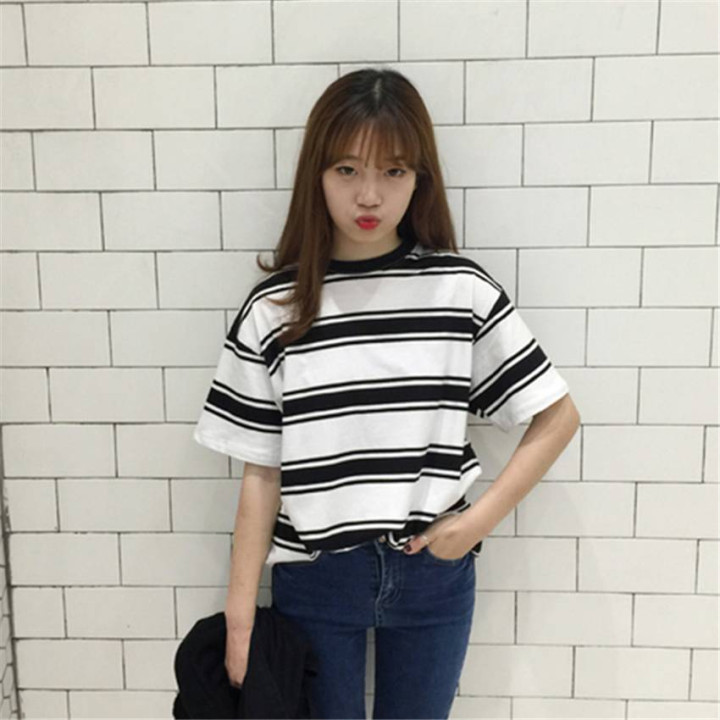 T-Shirt japonais Japan Style Harajuku Rayures noir face