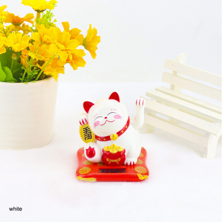 Chat Maneki Neko