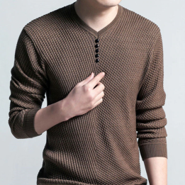 Pull à encolure boutonnée