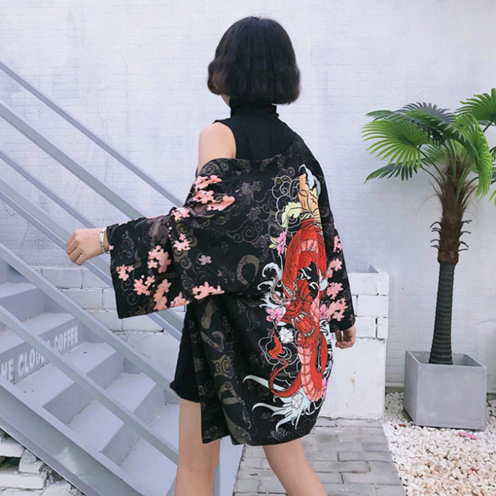 Kimono dragon rouge
