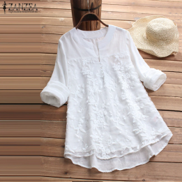 Top vintage avec broderie