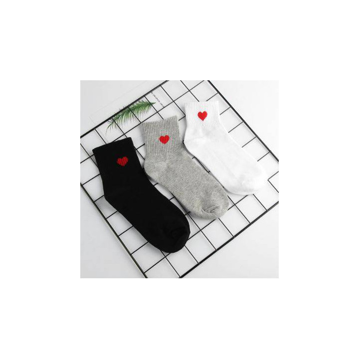Chaussettes coeur rouge Kawaii