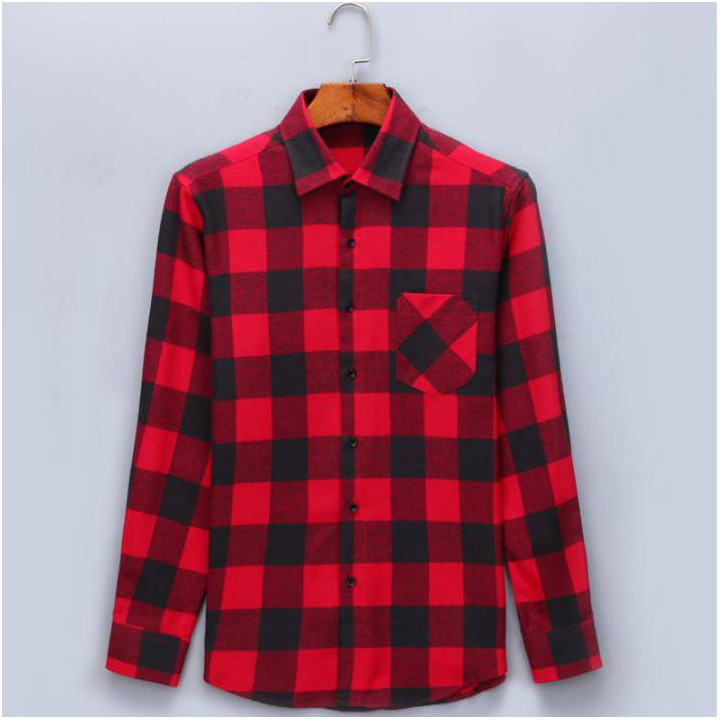 Chemise slim à carreaux rouge et noir