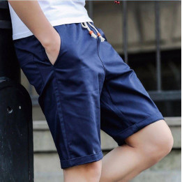 Short bleu