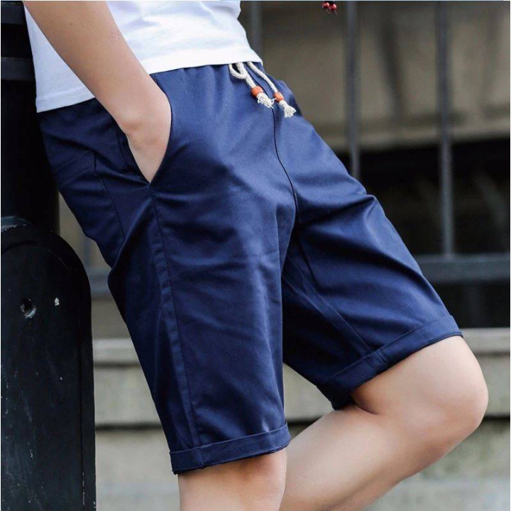 Short bleu