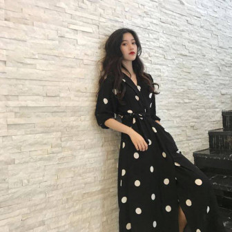 Robe longue à pois