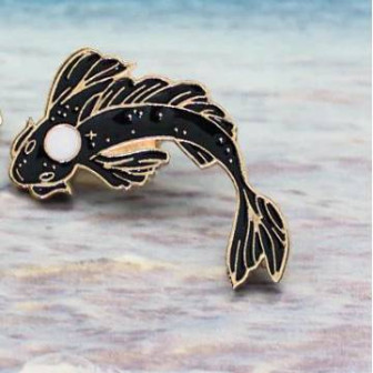 Vêtements japonais et coréens pour homme et femme - Accessoirs pour homme et femme - Broche Carpe