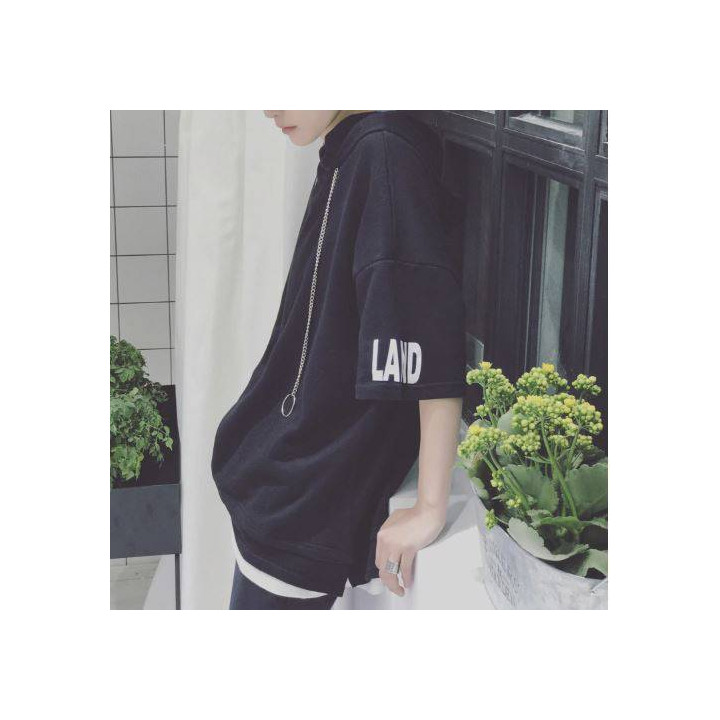 T-shirt à capuche Nekkuresu