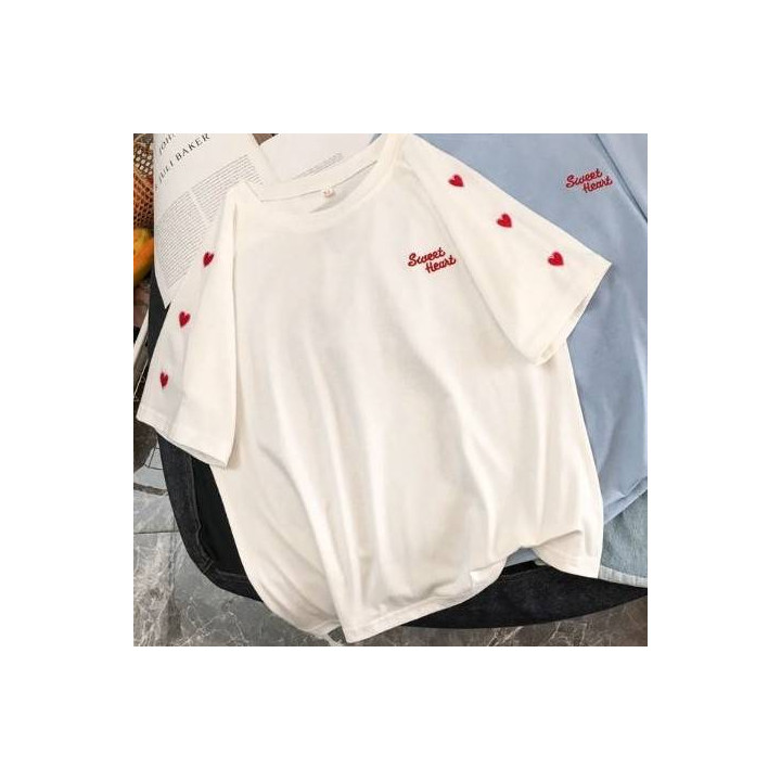 T-shirt K-pop style