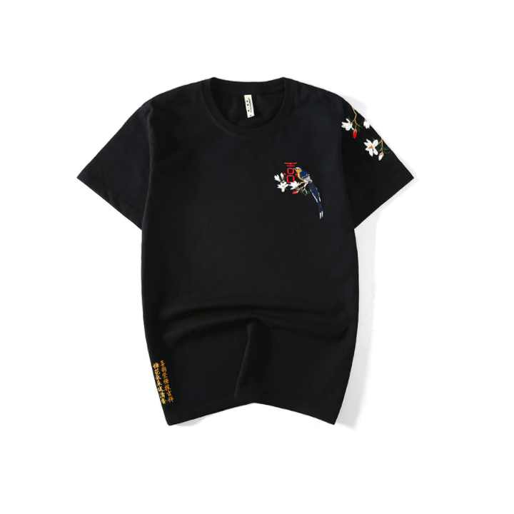 T-shirt Ōmu
