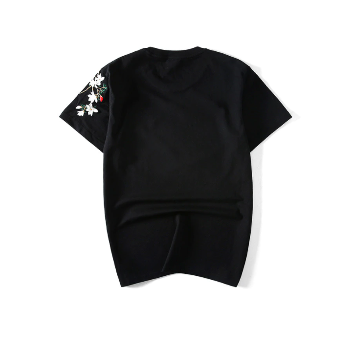 T-shirt Ōmu