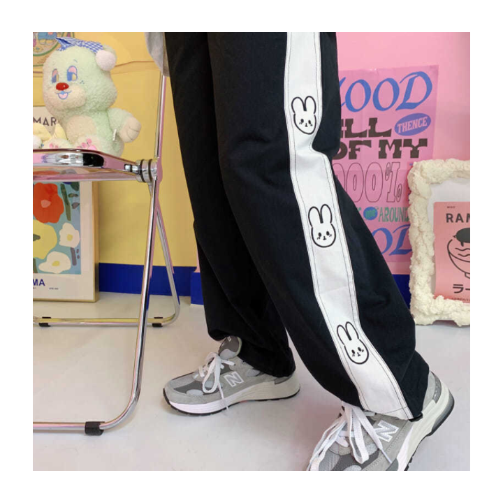 Pantalon Torakkusūtsu