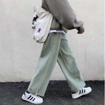 Vêtements japonais et coréens pour filles - Vêtements japonais et coréens pour filles - Pantalon Velours Vert Pasuteru