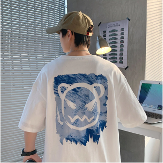 T-shirt Angurī