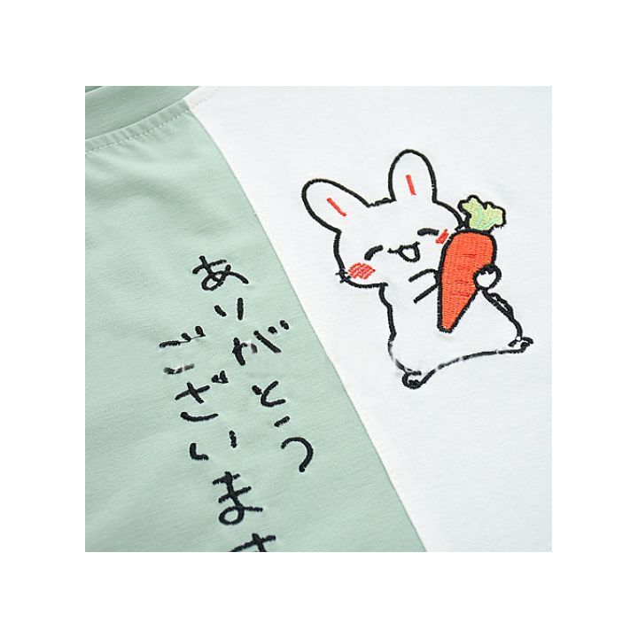 Vêtements japonais et coréens pour filles - T-Shirts japonais et coréens pour femmes - Top Lapin Ninjin