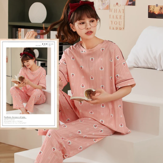 Vêtements japonais et coréens pour filles - Pyjamas japonais et coréens pour femmes - Pyjama Deux Pièces Kawaii Ichigo