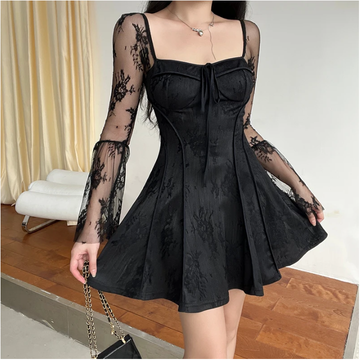 Robe Noir Dentelle Goshikku