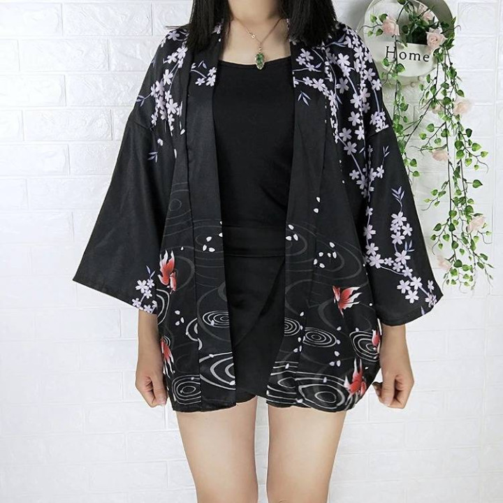 Vêtements japonais et coréens pour hommes - Kimonos japonais et coréens pour femmes - Kimono Yukata Kingyo