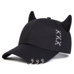 Casquette Neko Punk – Style Harajuku avec Oreilles de Chat et Piercings