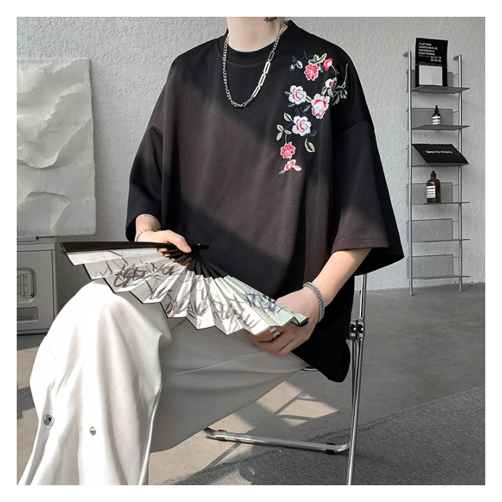 T-shirt Hana Kuro