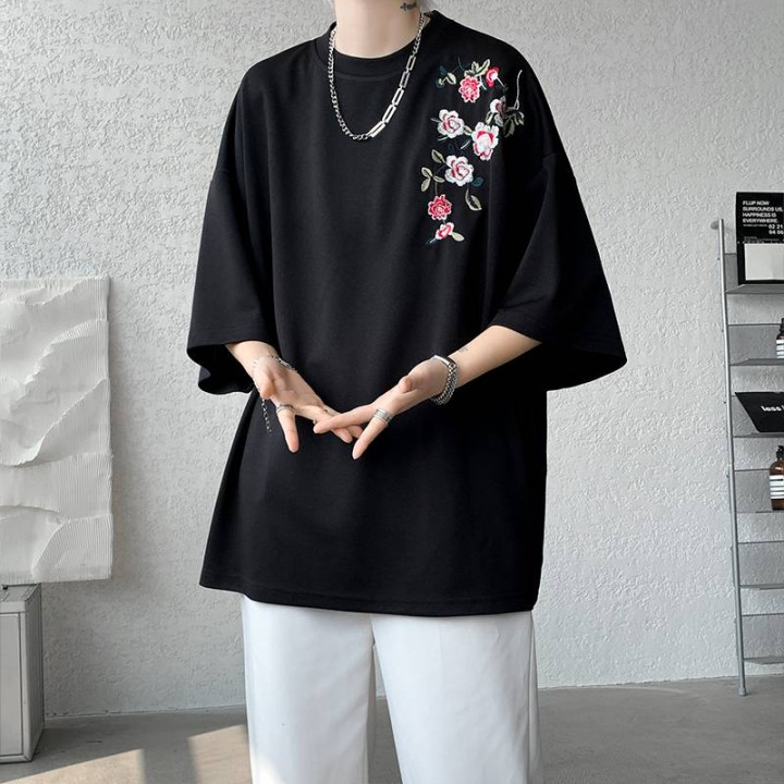 T-shirt Hana Kuro