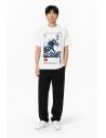 T-shirt blanc Vague d'Hokusai — porté de face