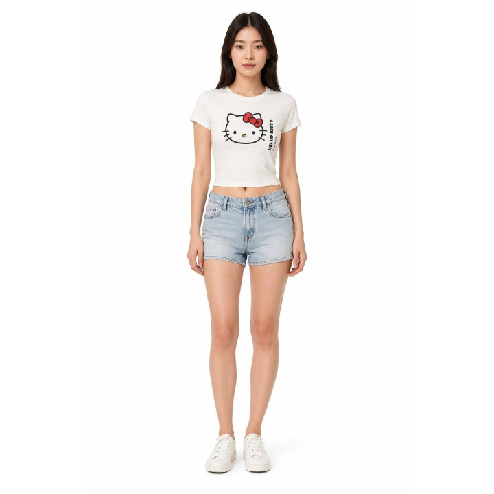 T-shirt kawaii — porté de face