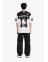 T-shirt Hello Kitty noir et blanc — porté de dos