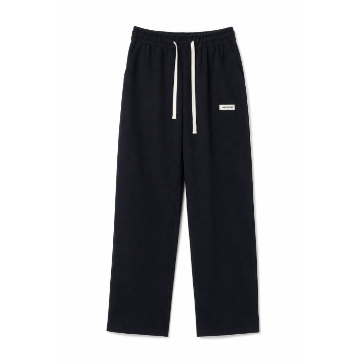 Pantalon Droit Kazehana — vue produit fond blanc