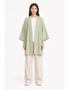 Kimono Floral Kurosora — Vert sauge — mannequin femme face