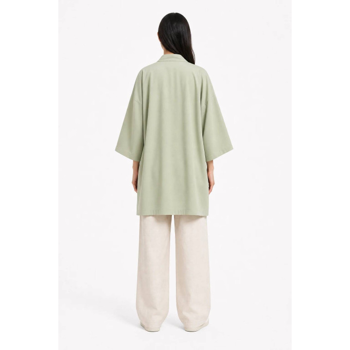 Kimono Floral Kurosora — Vert sauge — mannequin femme dos
